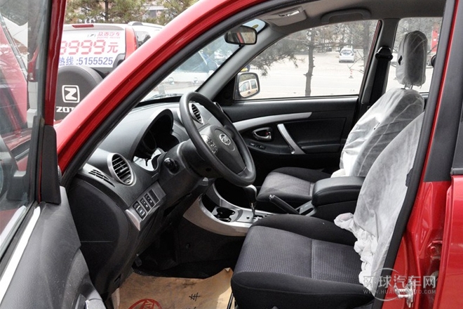 2013款 1.8L 自動5門標準型