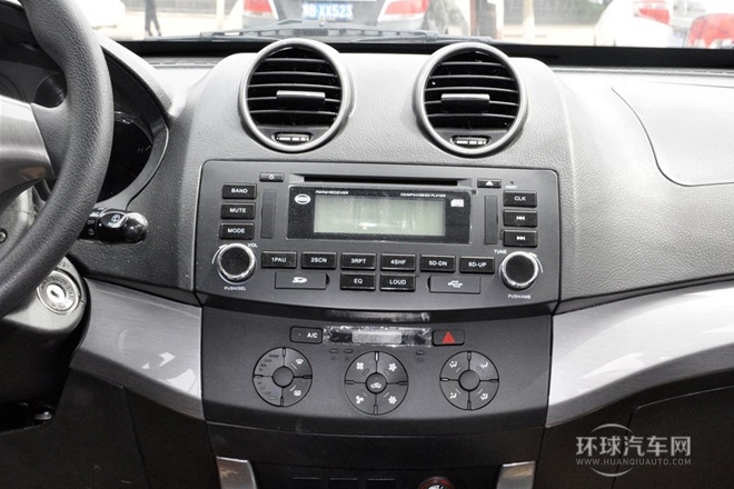 2013款 1.8L 自動(dòng)5門(mén)標(biāo)準(zhǔn)型