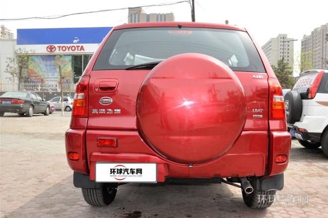 2013款 1.8L 自動5門標準型