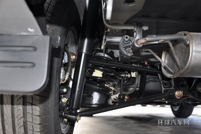 2013款 1.6L 手動5門標準型