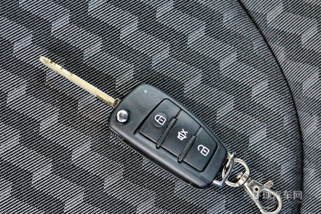 2012款 改款 1.6L 手動(dòng)舒適型