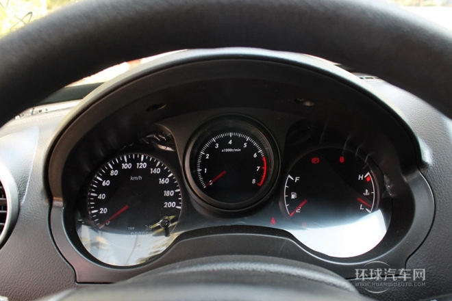 2012款 改款 1.6L 手動標準型