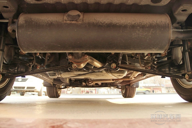 2012款 改款 1.8L 自動豪華型