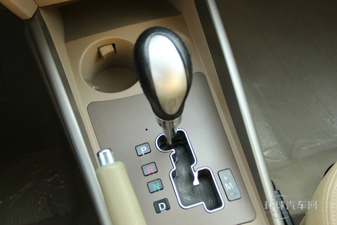 2012款 改款 1.8L 自動豪華型