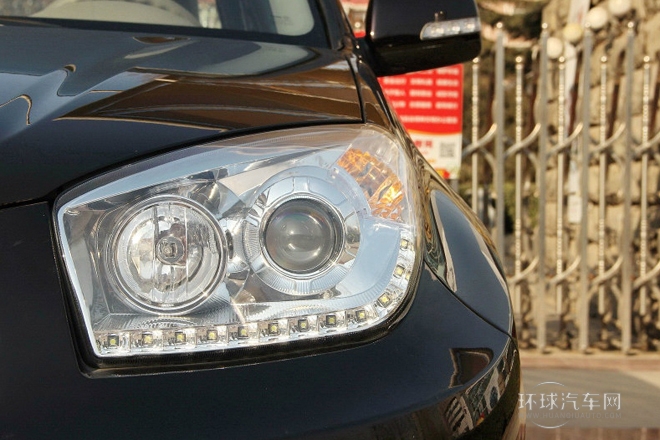 2012款 改款 1.8L 自動豪華型