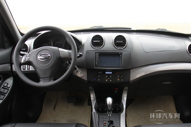 2012款 1.8L 自動豪華型
