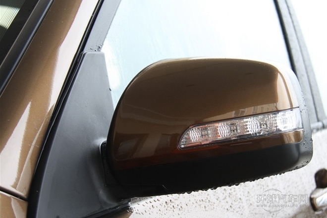 2012款 1.8L 自動豪華型