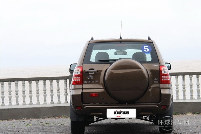 2012款 1.8L 自動豪華型