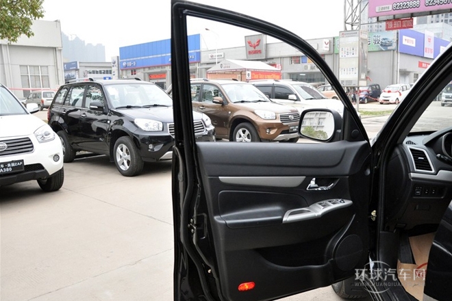 2012款 1.8L 自動天窗型