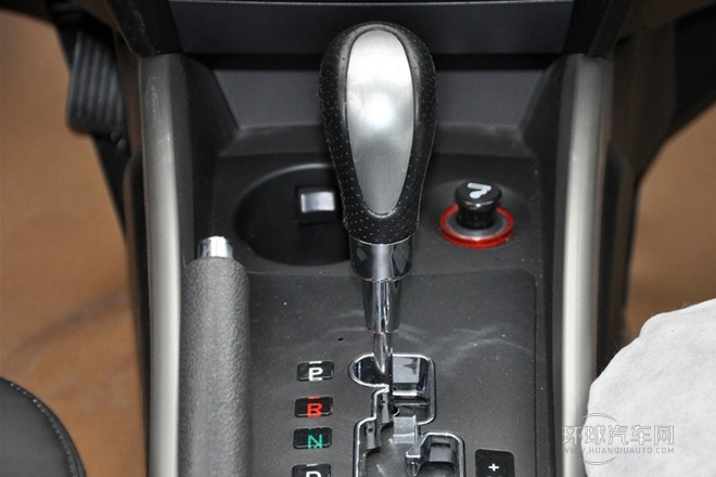 2012款 1.8L 自動(dòng)天窗型