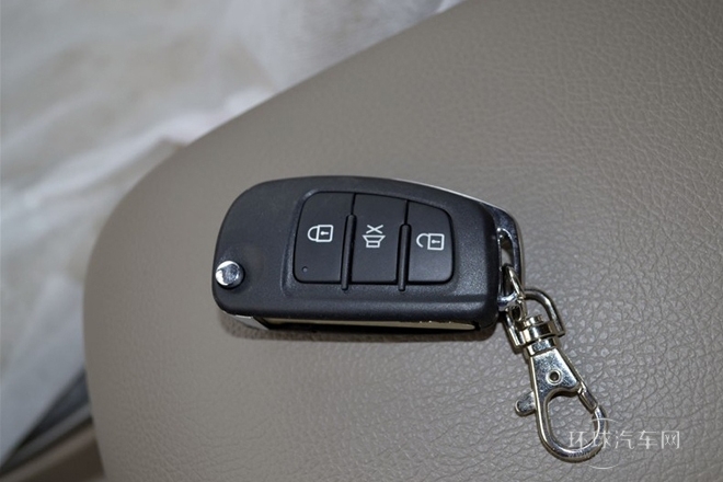 2012款 1.6L 手動舒適型