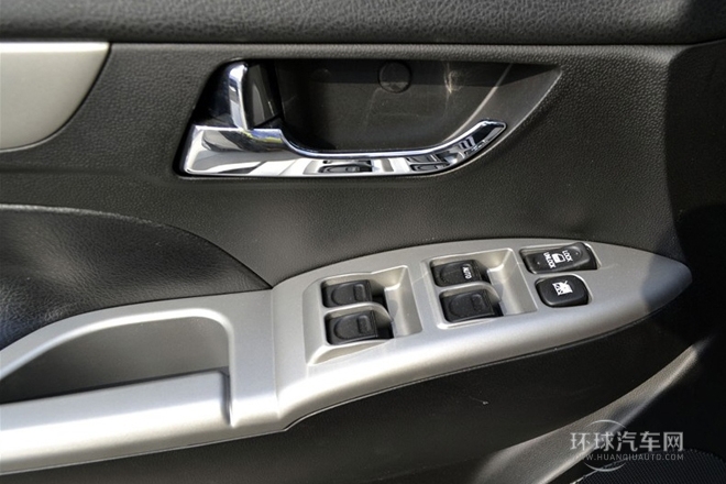 2012款 1.6L 手動舒適型