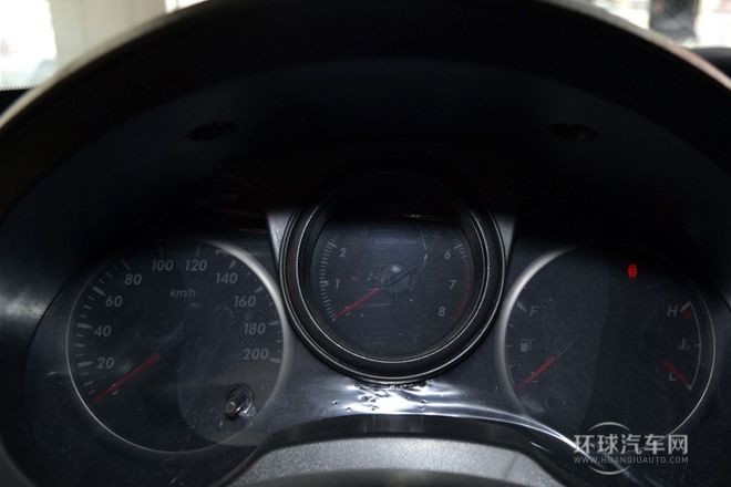 2012款 1.6L 手動舒適型