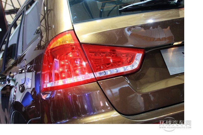 2013款 1.8L 自動標準型