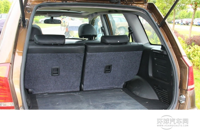 2013款 1.6L 手動舒適型