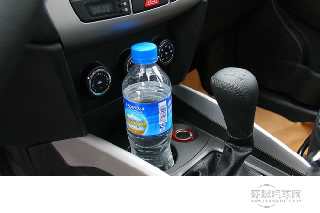 2013款 1.6L 手動舒適型