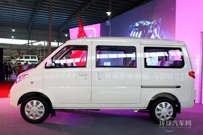 2012款 1.1L豪華型