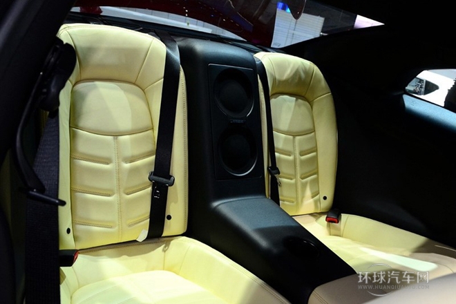 2015款 3.8T 時尚米白內飾版