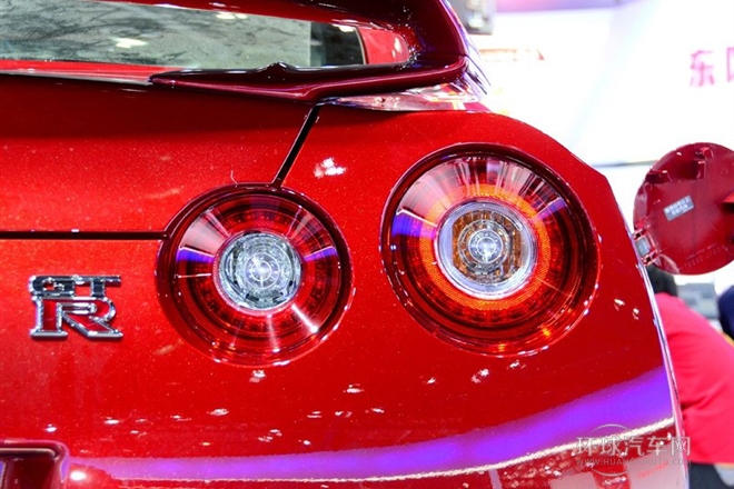 2015款 3.8T 時尚米白內飾版