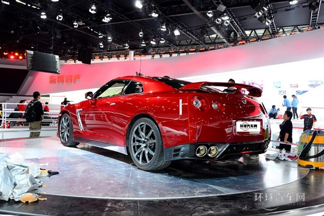 2015款 3.8T 時尚米白內飾版