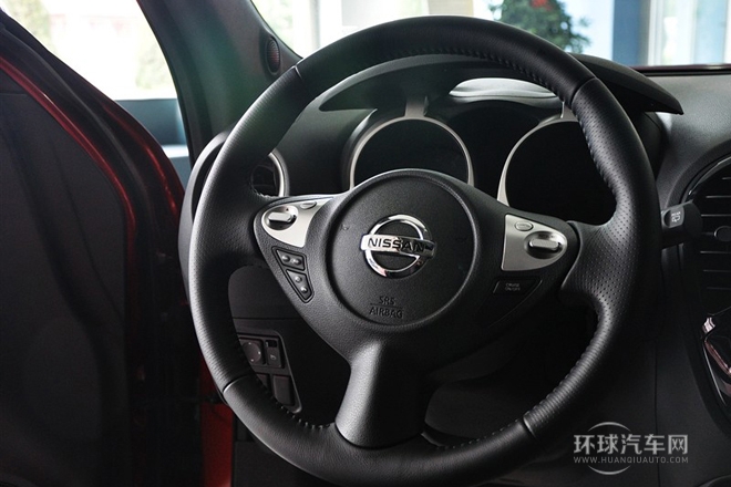 2012款 1.6T 自動(dòng) SV 領(lǐng)先款