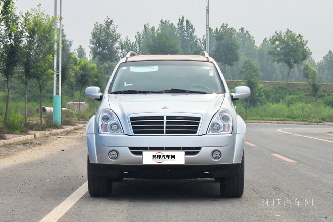 2011款 2.0T 兩驅精英導航版