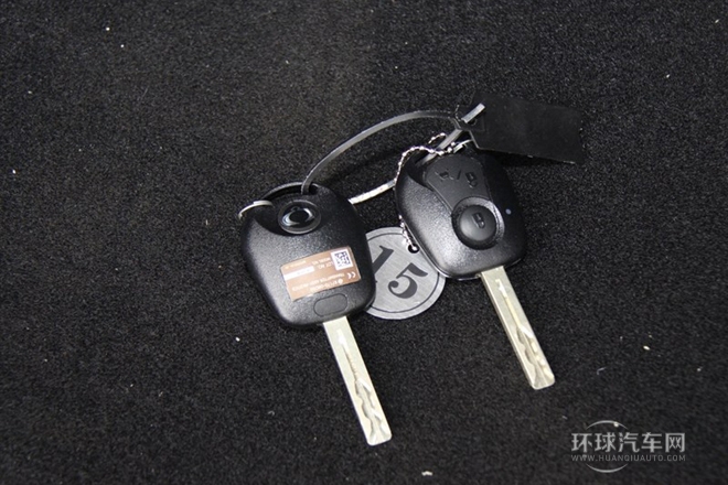 2011款 2.0T 四驅豪華導航版