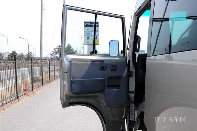 2011款 4.5L-尊貴VIP