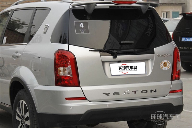 2011款 2.0T 四驅豪華導航版