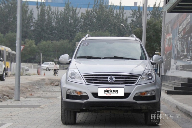 2011款 2.0T 四驅豪華導航版