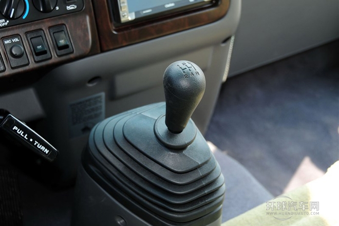 2011款 4.5L-尊貴VIP