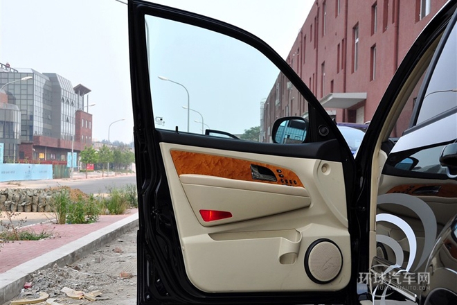 2011款 3.2L 四驅豪華導航版