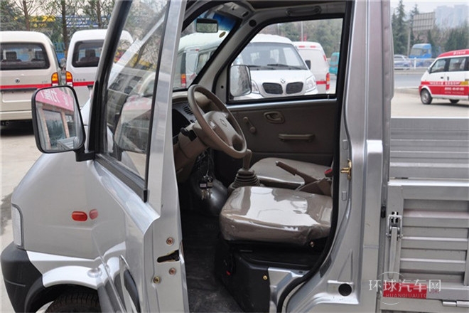 2008款 1.0L基本型標準軸距AF10-06