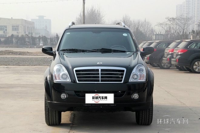 2011款 3.2L 四驅(qū)豪華導(dǎo)航版