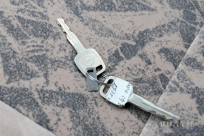 2011款 2.4L汽油四驅標準型