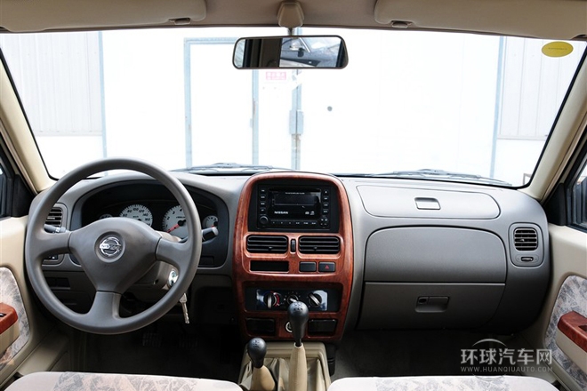 2011款 2.4L汽油四驅(qū)標(biāo)準(zhǔn)型