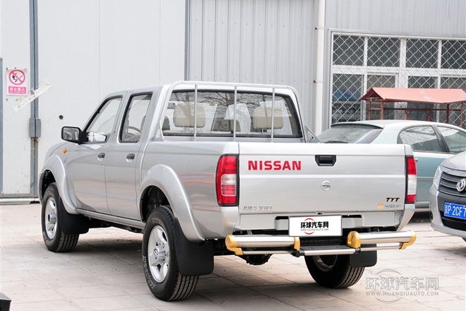 2011款 2.4L汽油四驅標準型