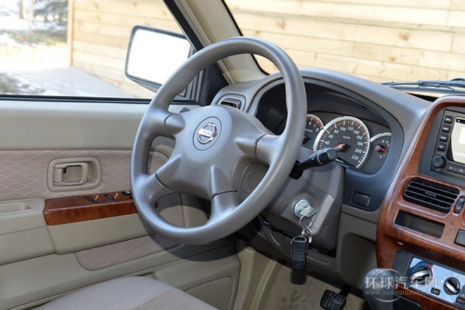 2011款 2.4L汽油四驅高級型