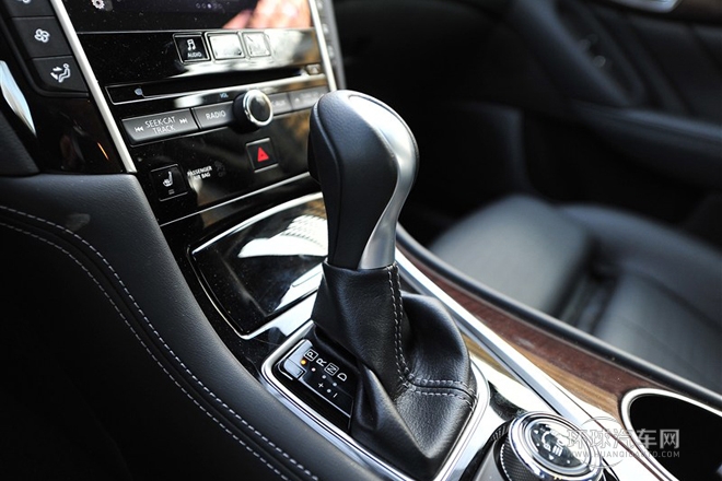 2014款 3.7L 豪華運動版