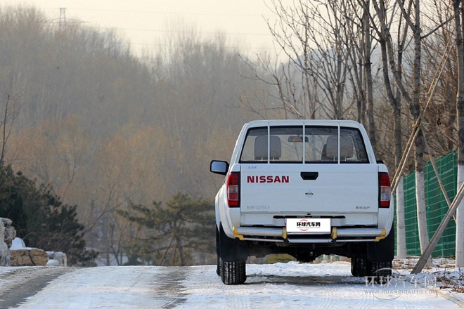 2011款 2.4L汽油四驅高級型