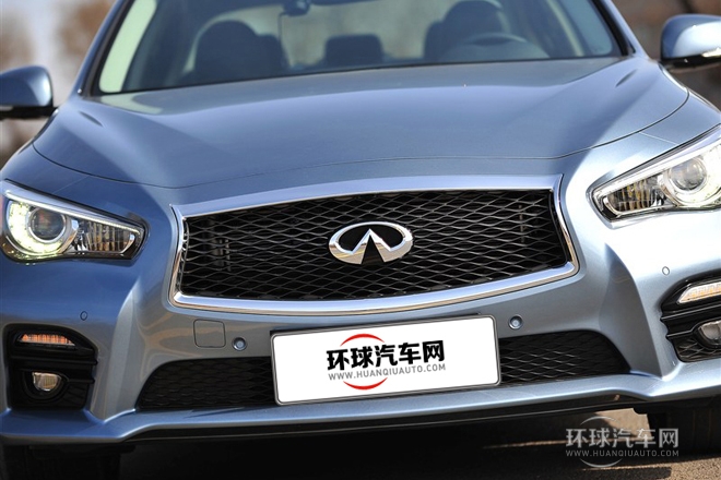 2014款 3.7L 豪華運(yùn)動版