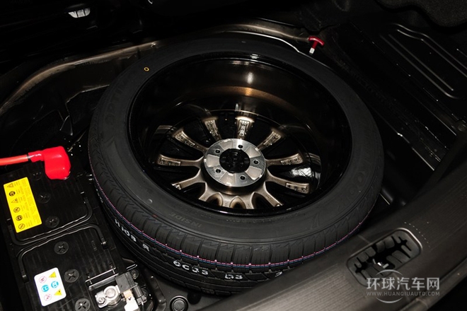 2012款 3.6 CW700L加長版