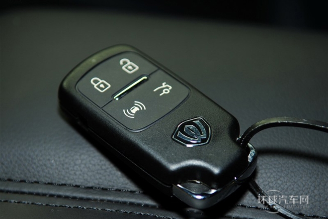 2012款 3.6 CW700L加長版