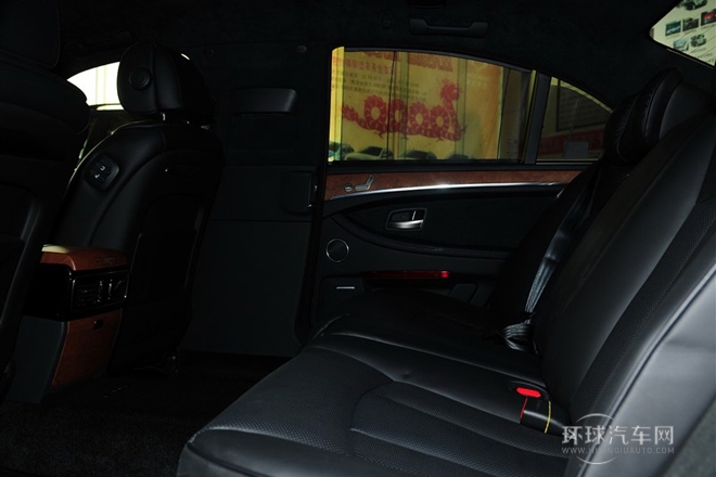 2012款 3.6 CW700L加長版