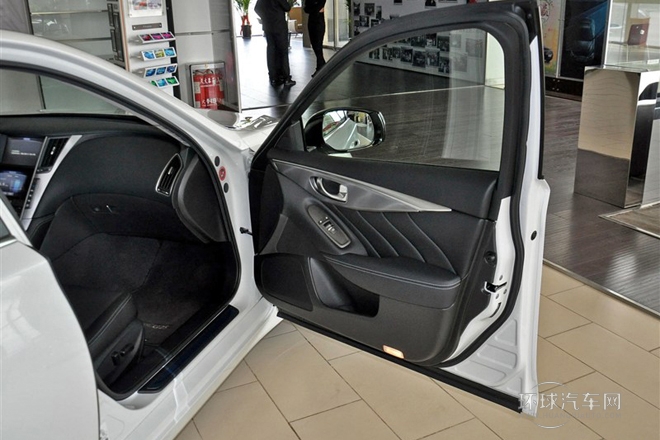 2014款 3.7L 豪華版