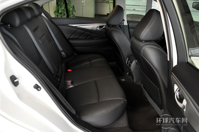 2014款 3.7L 豪華版