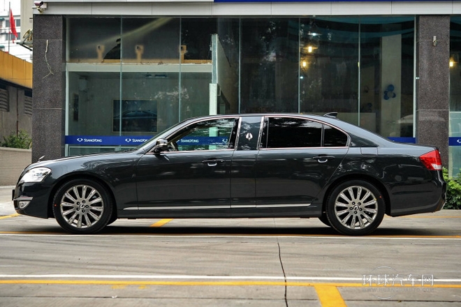 2012款 3.6 CW700L加長版