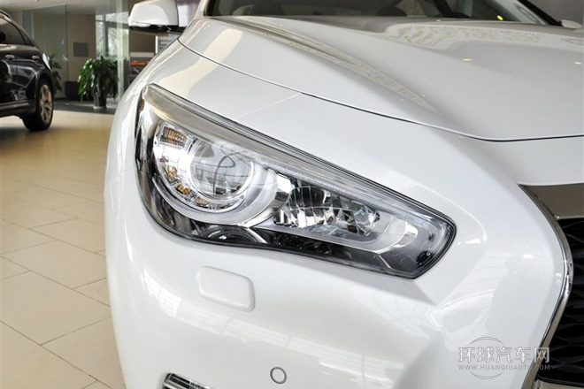 2014款 3.7L 豪華版