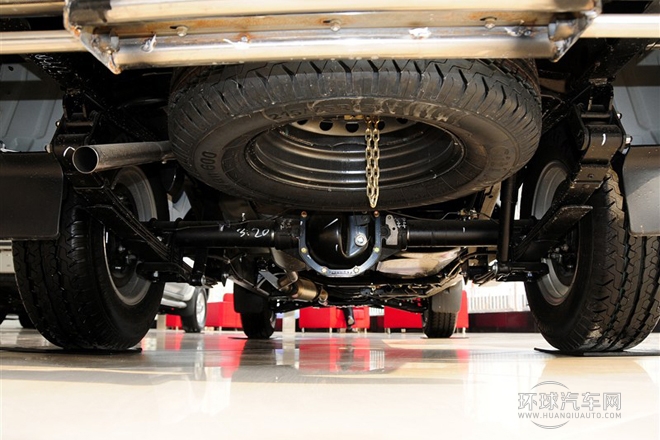 2013款 2.4L汽油兩驅標準型