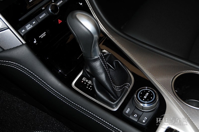 2014款 3.7L 舒適版